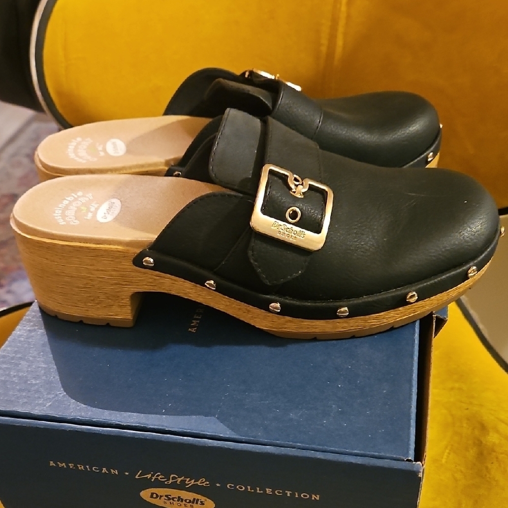 Dr. Scholl's Black Leather Slip-On Clogs with Gold Buckles - Picture 2 of 6